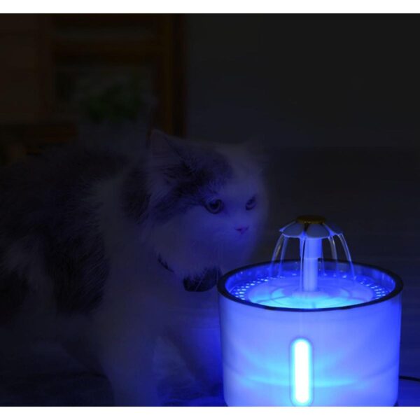 Adapator automat electric pentru caini si pisici, model Fountain, capacitate 2,4l, alimentare 5V, 1,5W - imagine 8